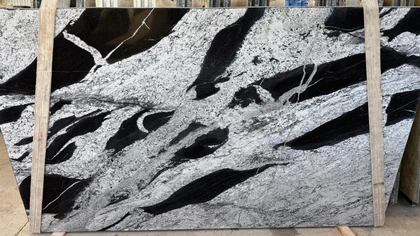 Catalog image for BLACK MAORI DEEP LEATHER GRANITE 2CM