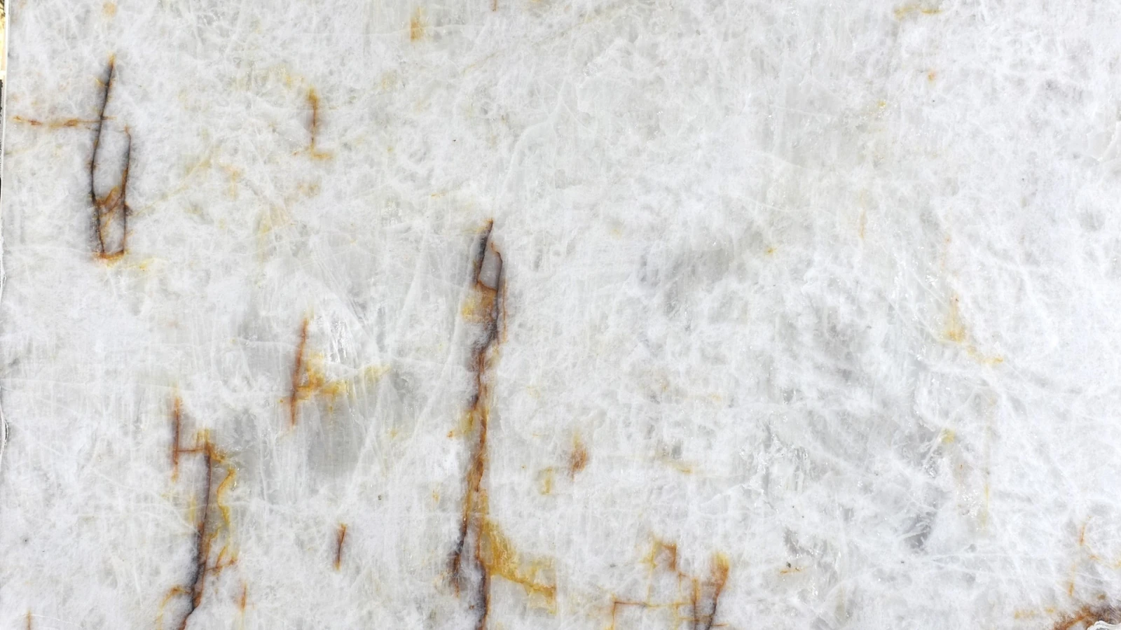 Catalog image for KRISTAL DIAMANTO POLISHED QUARTZITE 2CM