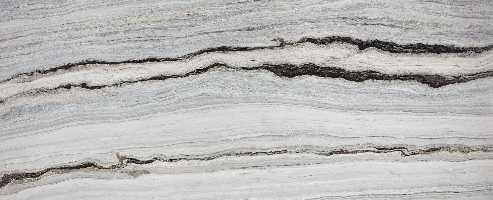 Fantasy Ocean Satin – Full slab photo is an example of the structure and color of this product, which will vary.