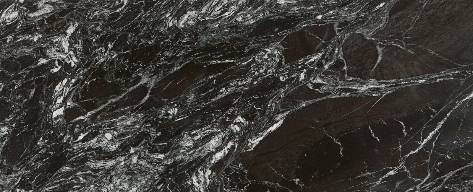 Blizzard Polished – Full slab photo is an example of the structure and color of this product, which will vary.