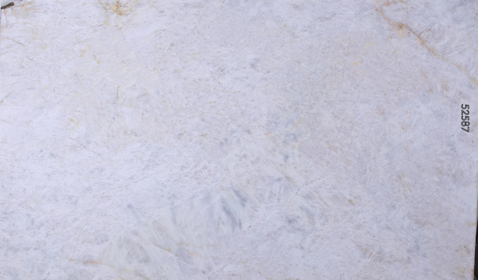 CRYSTALLO EXTRA 2CM POLISHED — supplier catalog image