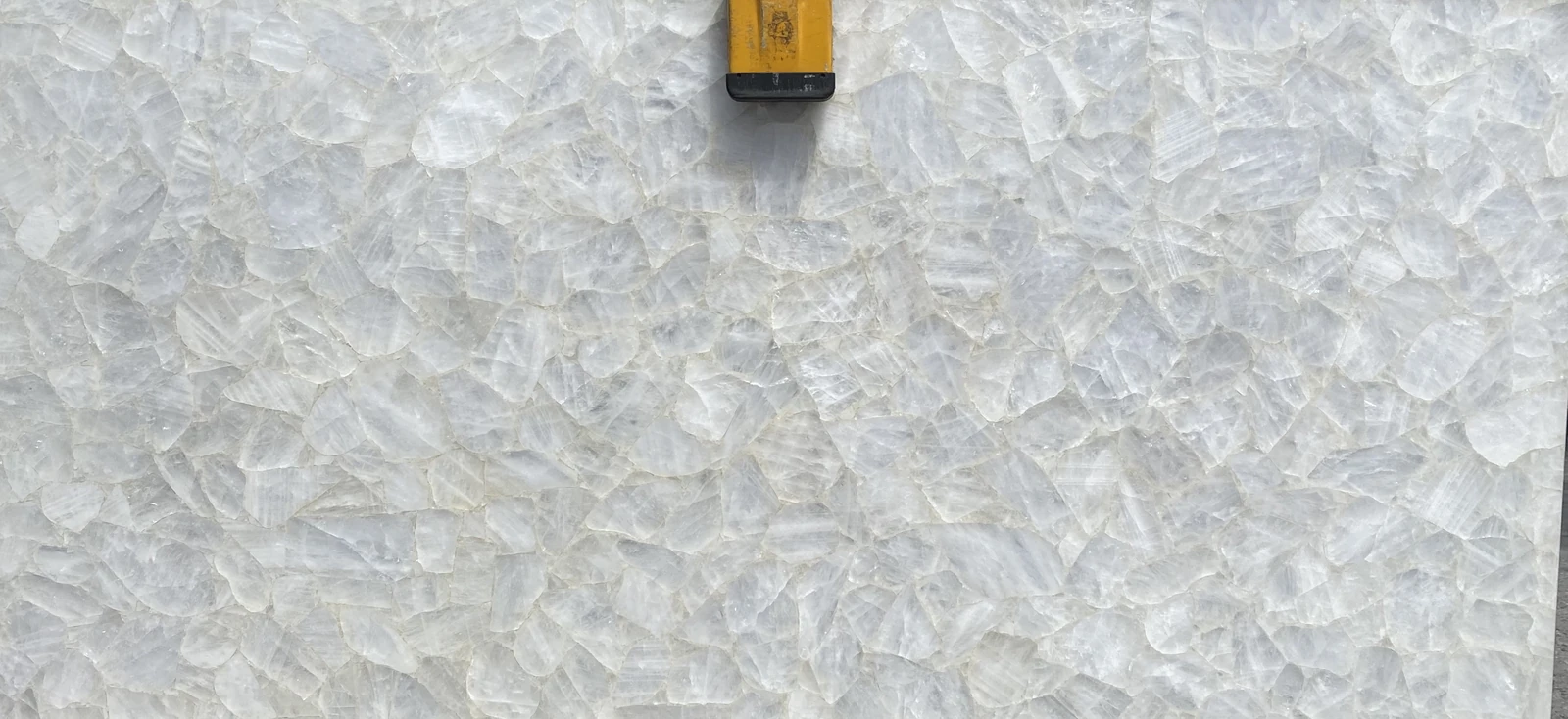 SEMI-PRECIOUS MAER CHARM QUARTZ WHITE FOR OUTDOOR 2CM POLISHED — supplier catalog image
