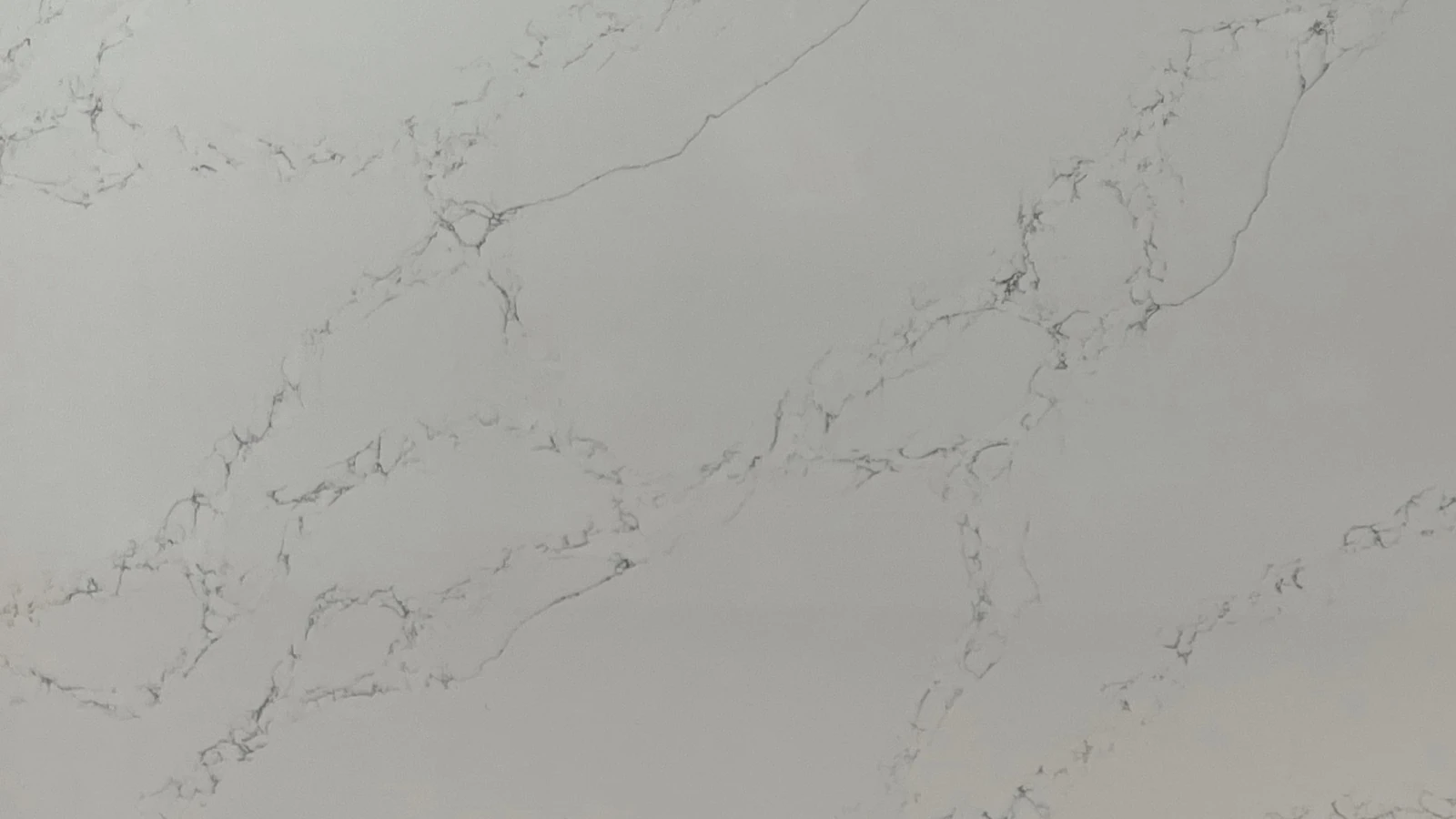 Catalog image for CALACATTA CREEK POLISHED ME QUARTZ 2CM 128X64