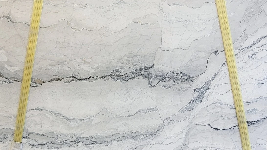 Catalog image for WHITE CAMOUFLAGE SOFT LEATHER MARBLE 2CM