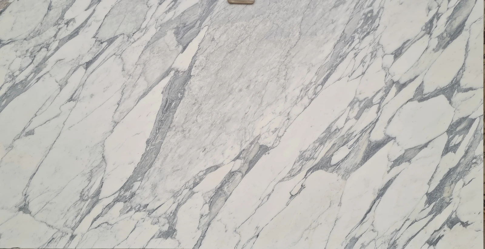 CALACATA CERVAIOLI 2CM HONED — supplier catalog image