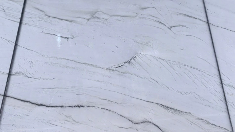 Catalog image for MONT BLANC LEATHER QUARTZITE 2CM