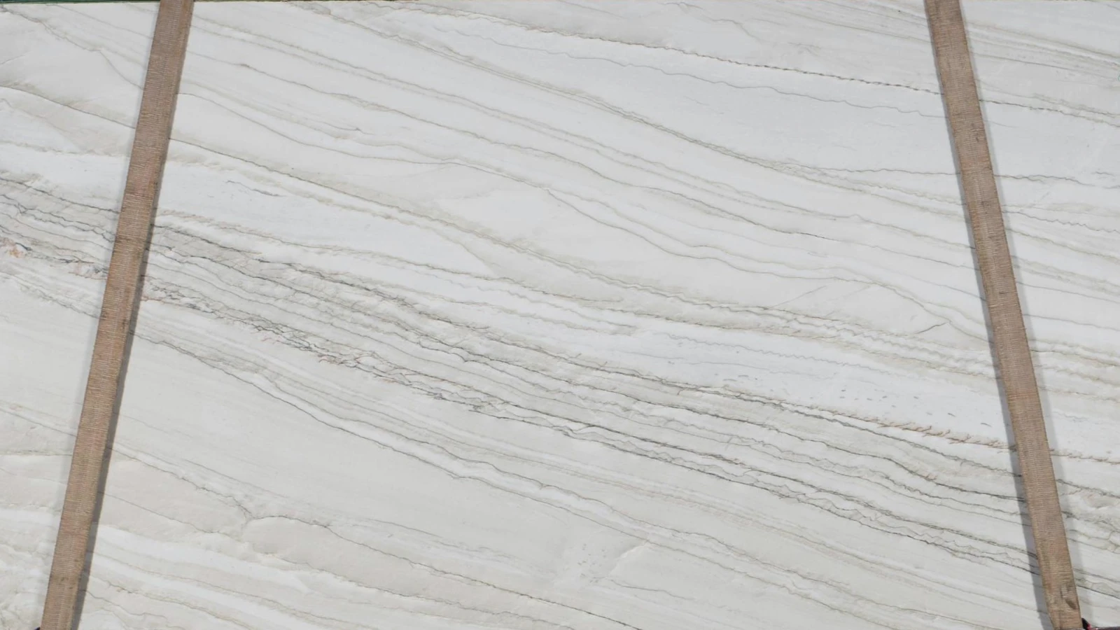 Catalog image for CHANTILLY LEATHER QUARTZITE 2CM