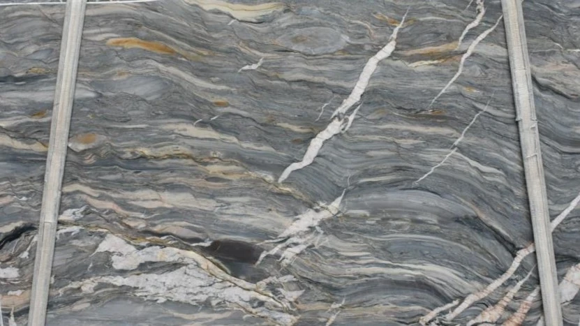 Catalog image for CRYSTAL FUSION LEATHER QUARTZITE 2CM