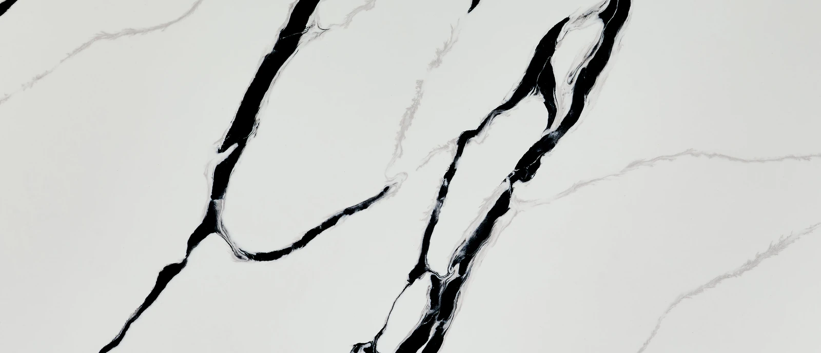 Calacatta Lumanyx Quartz Slab Sample