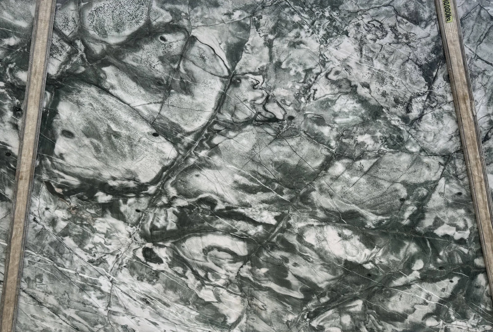 AQUA BELLA QUARTZITE 2CM POLISHED — supplier catalog image