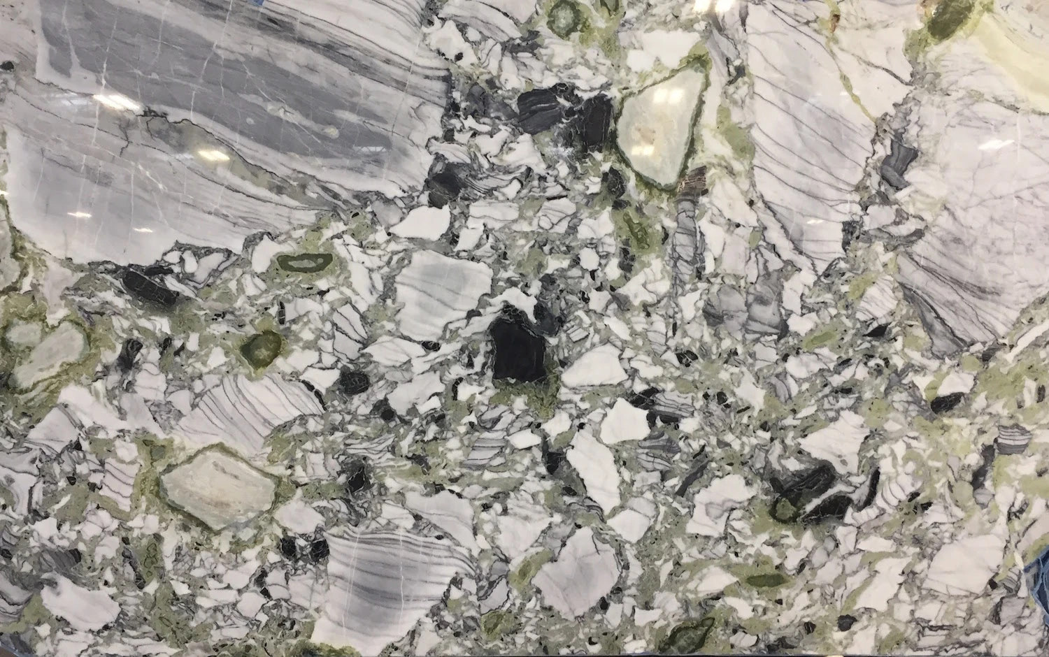 Catalog image for WHITE BEAUTY MARBLE 2CM