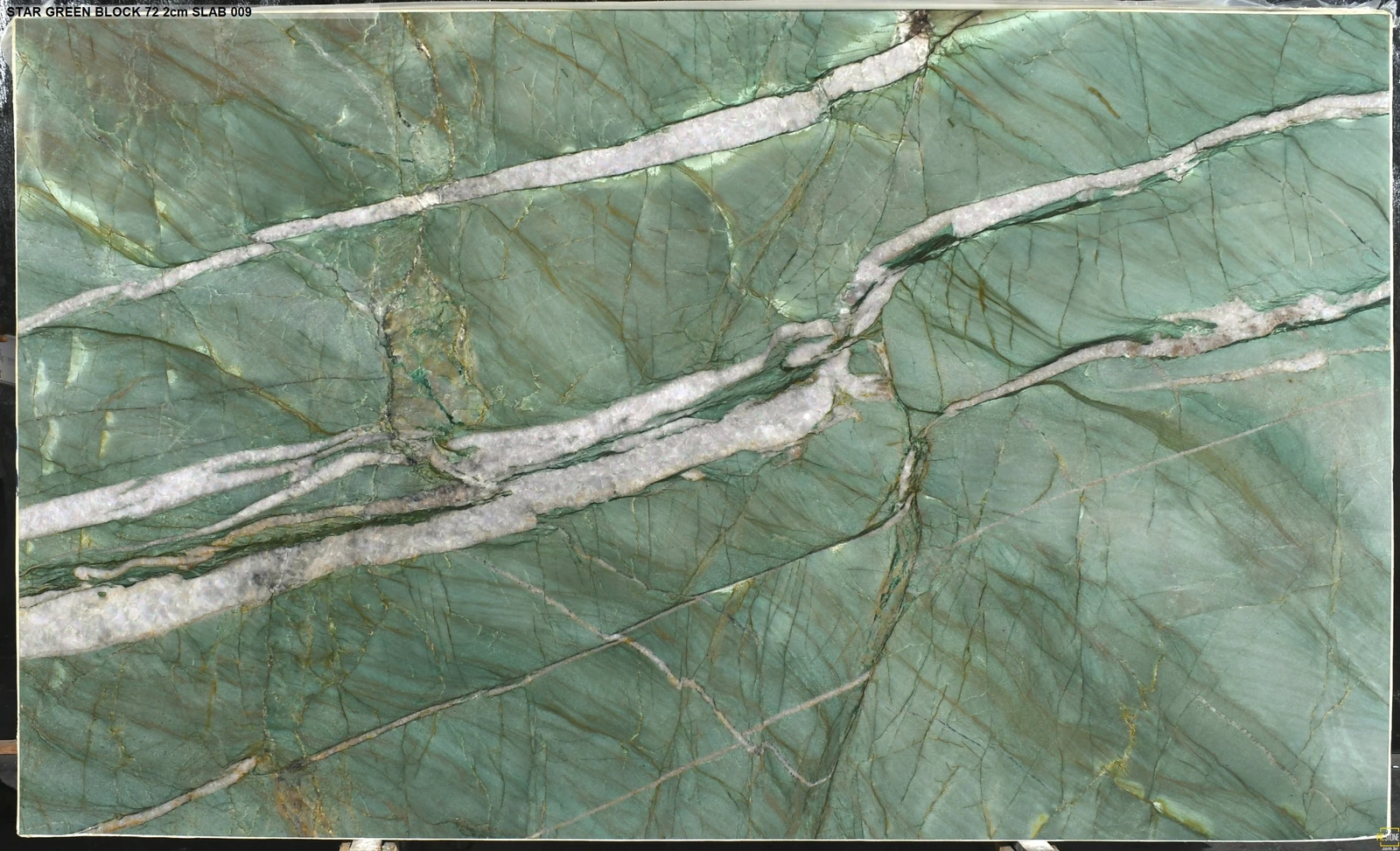 STAR GREEN 2CM POLISHED — supplier catalog image