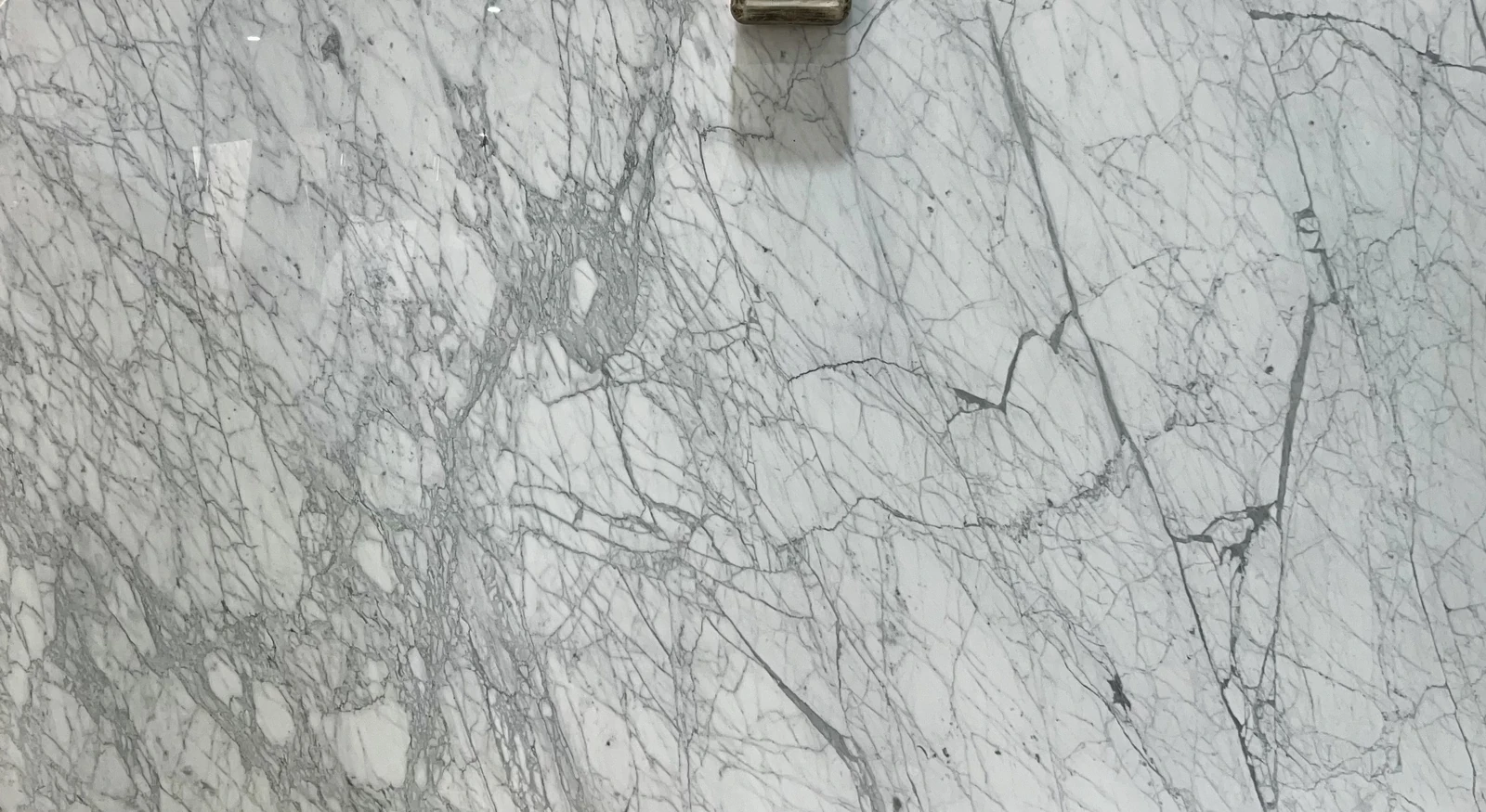 CALACATA MARBLE 2CM POLISHED — supplier catalog image