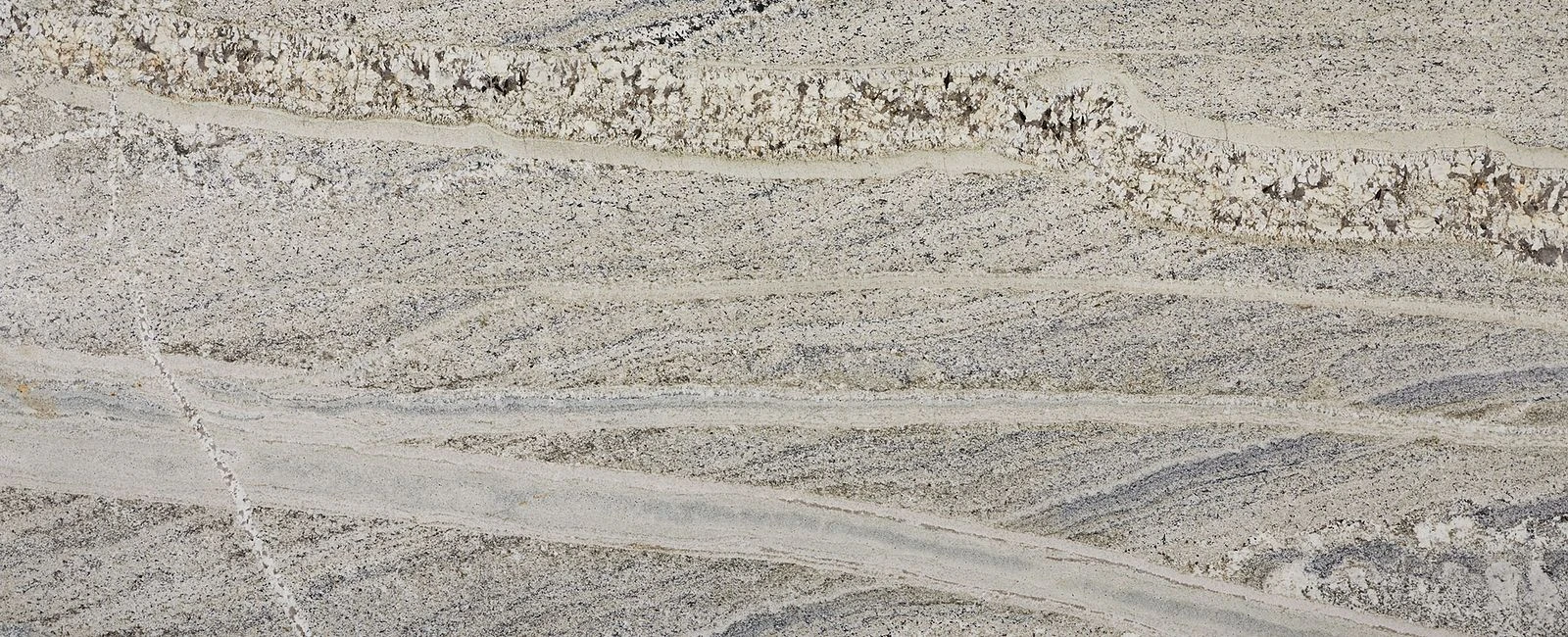 Monte Cristo Polished – Full slab photo is an example of the structure and color of this product, which will vary.