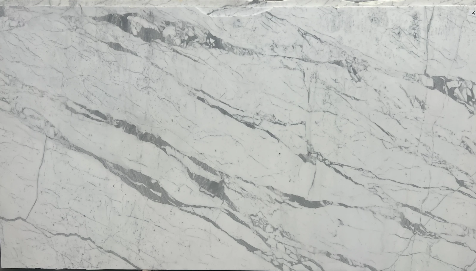 STATUARIO 2CM HONED — supplier catalog image