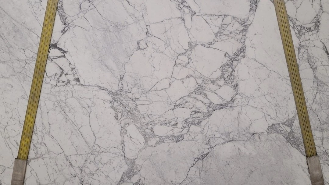 Catalog image for CALACATTA VAGLI EXTRA HONED MARBLE 2CM