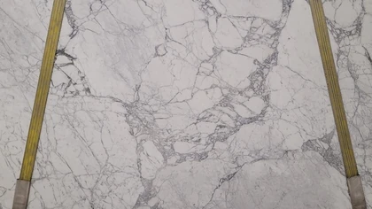 Catalog image for CALACATTA VAGLI EXTRA HONED MARBLE 2CM