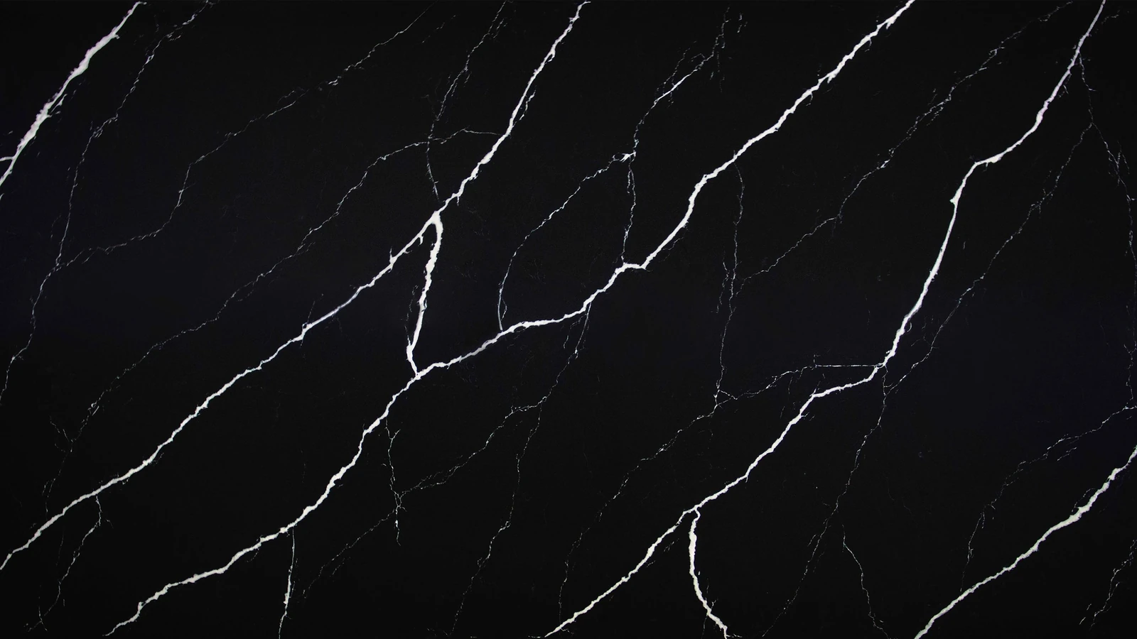 Catalog image for NERO MARQUINA POLISHED ME QUARTZ JUMBO 2CM 126X63