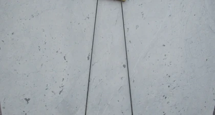 WHITE CARRARA 2CM DUAL — supplier catalog image