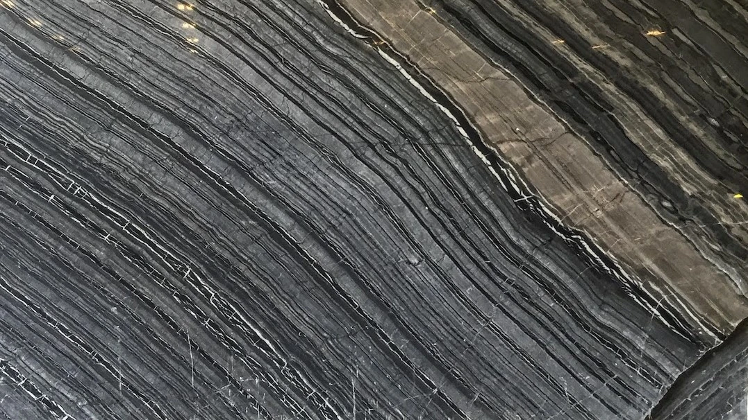 Catalog image for SILVER WAVE POLISHED MARBLE 2CM