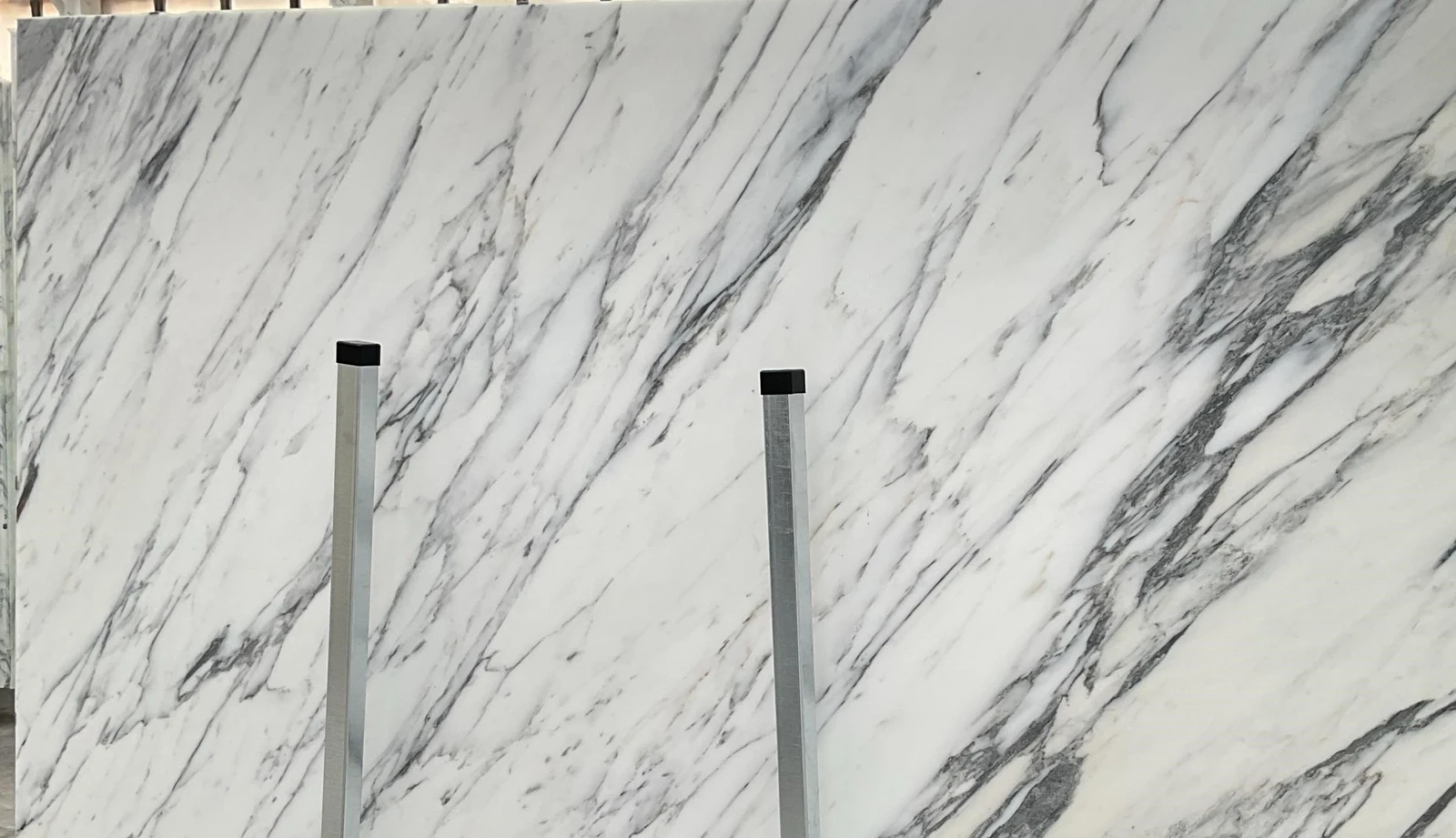 CALACATA ALTISSIMO 2CM HONED — supplier catalog image