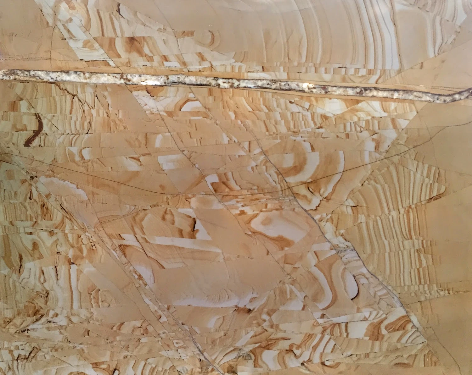 Catalog image for TEAKWOOD POLISHED MARBLE 2CM