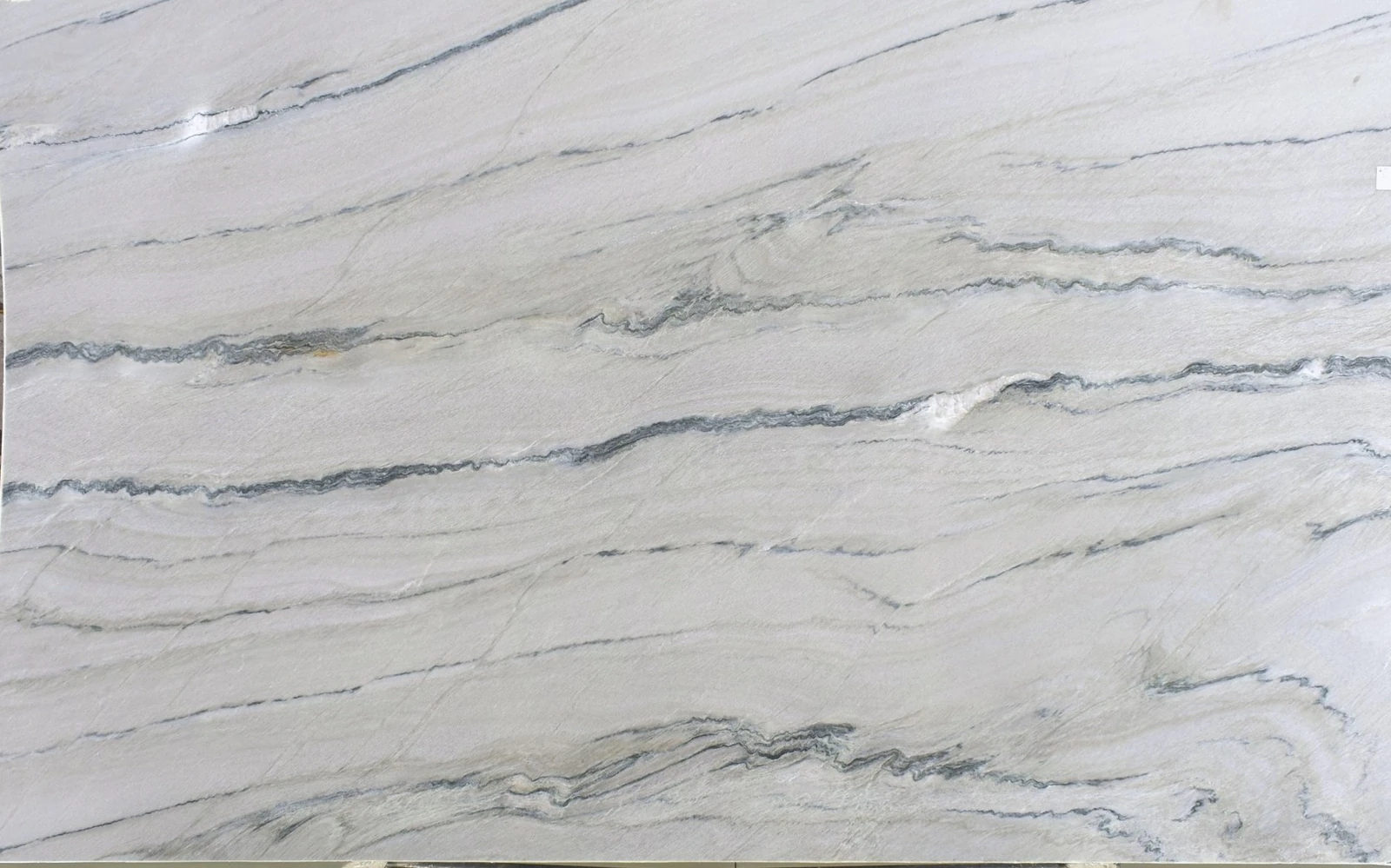 MACAUBAS FANTASY 2CM POLISHED — supplier catalog image