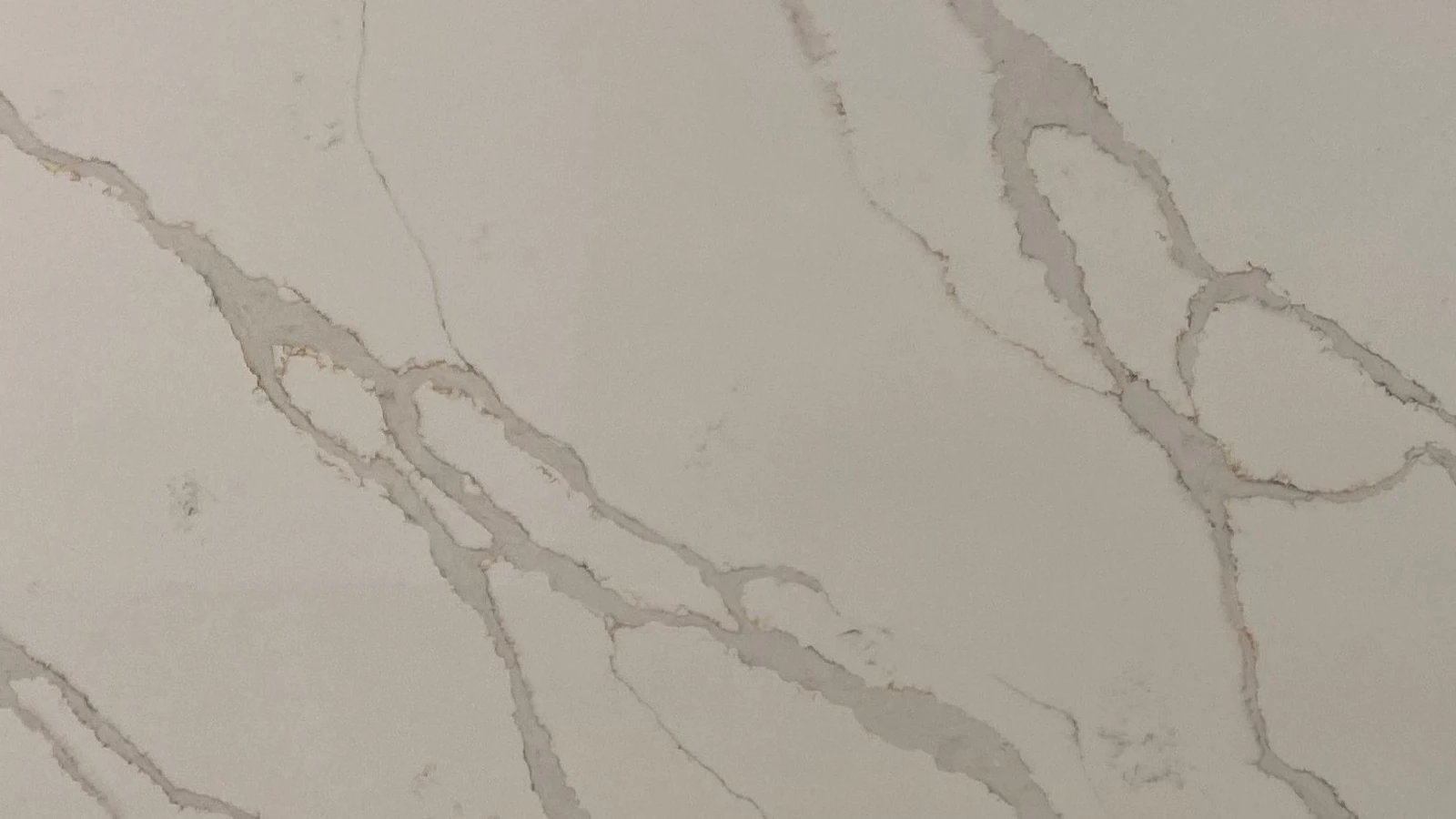 Catalog image for TOSCANA POLISHED ME QUARTZ JUMBO 2CM 126X63