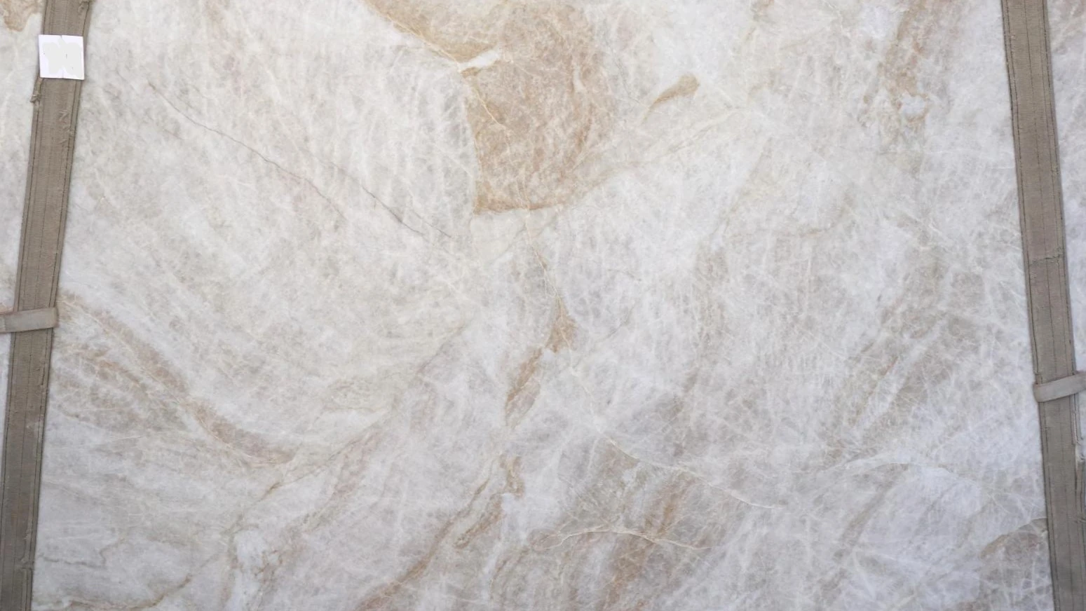 Catalog image for TAJ MAHAL DEEP LEATHER QUARTZITE 2CM