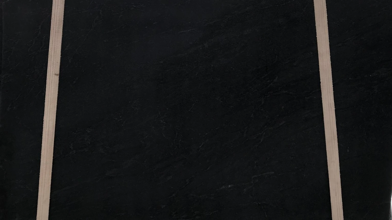 Catalog image for BLACK MISTY HONED GRANITE 2CM