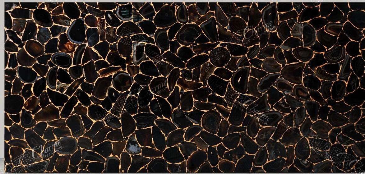 SEMI-PRECIOUS MAER CHARM OBSIDIAN BLACK WITH GOLD 2CM POLISHED — supplier catalog image