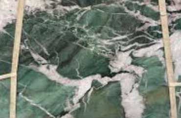 Catalog image for BOTANIC CRYSTAL POLISHED QUARTZITE 2CM