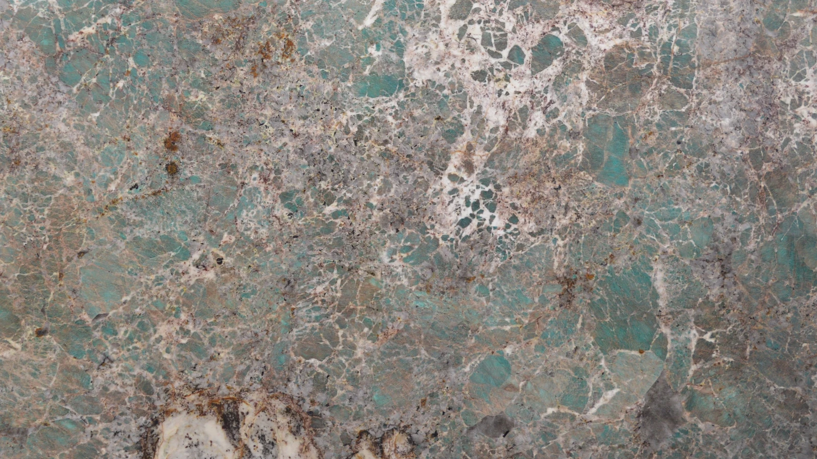 Catalog image for AMAZONITE EXTRA POLISHED QUARTZITE 2CM