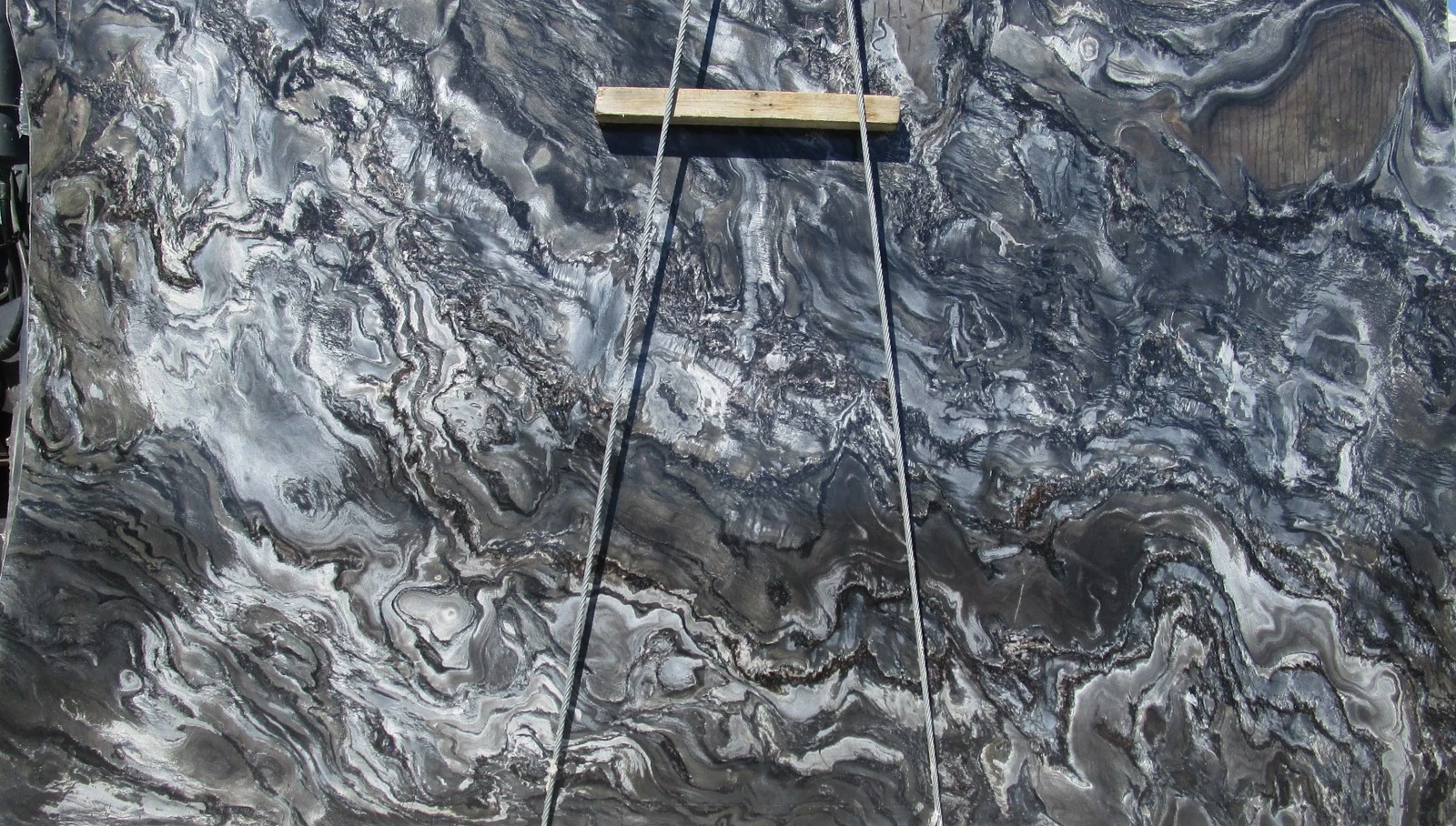 BLACK FANTASY 2CM POLISHED — supplier catalog image