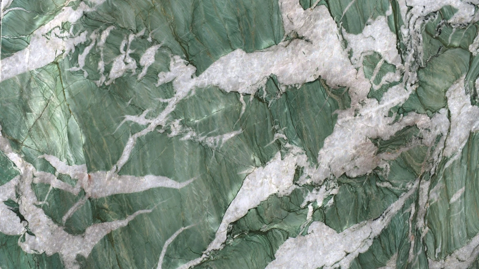Catalog image for GREEN STAR POLISHED QUARTZITE 2CM