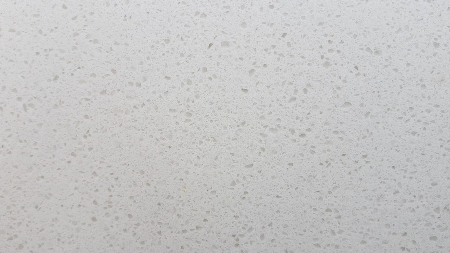 Catalog image for WHITE HARV POLISHED ME QUARTZ 1.2CM JUMBO 120X63