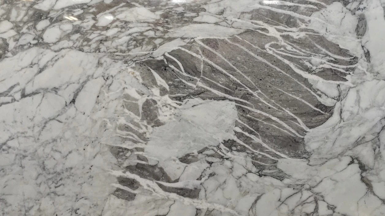 Catalog image for CALACATTA VENATO POLISHED MARBLE 2CM