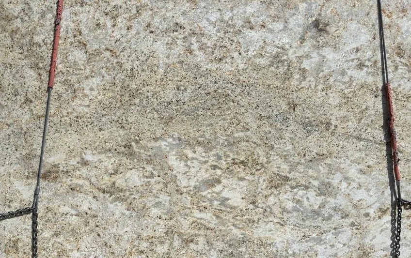 COLONIAL GOLD 3CM POLISHED — supplier catalog image