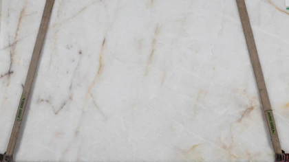 Catalog image for CRYSTAL SAINT POLISHED QUARTZITE 2CM