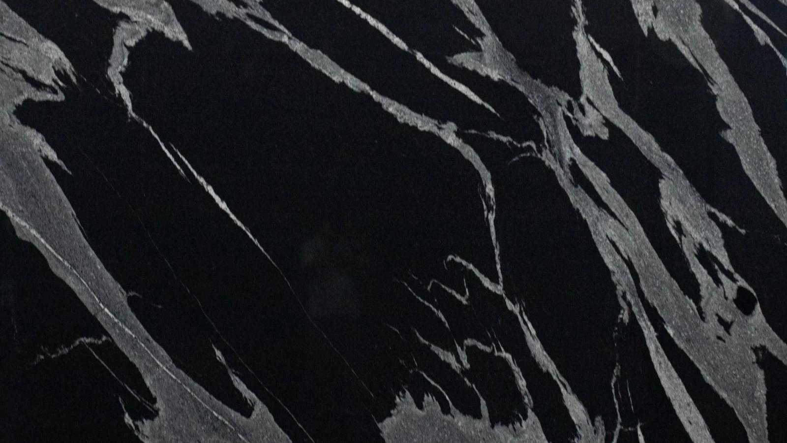 Catalog image for BLACK MAMBA LEATHER GRANITE 2CM