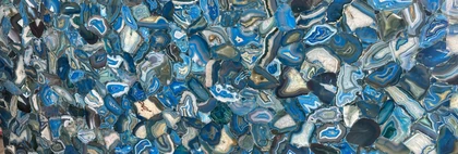 SEMI-PRECIOUS MAER CHARM AGATE DELTA 2CM POLISHED — supplier catalog image